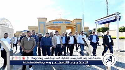 وزير الإسكان يتفقد مشروع 