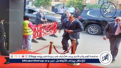 عاجل – رئيس الوزراء يدلي بصوته في انتخابات مجلس النواب بلجنة المدرسة اليابانية بالشيخ زايد