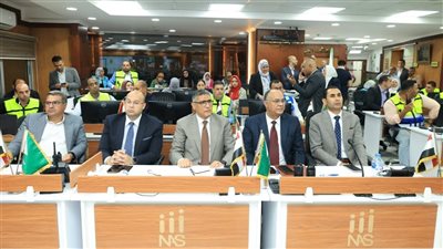 محافظ الجيزة: غلق صناديق الاقتراع بجميع اللجان الانتخابية في اليوم الأول لانتخابات مجلس النواب