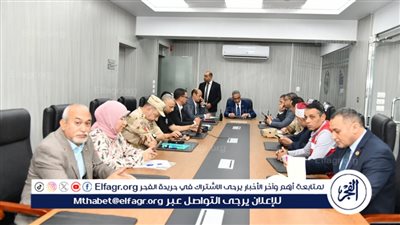 محافظ الفيوم يتابع أعمال فتح وانتظام العمل بجميع لجان التصويت بمختلف الدوائر