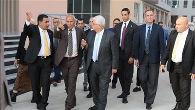 وزير التعليم العالي يتفقد جامعة ساكسوني مصر للعلوم التطبيقية والتكنولوجيا