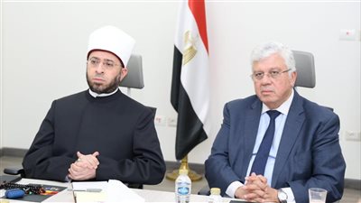 وزيرا التعليم العالي والأوقاف يبحثان تعزيز التعاون بين الوزارتين