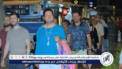  42 زائرًا ألمانيًا في جولة على ممشى كورنيش بني سويف خلال رحلتهم النيلية بين القاهرة وأسوان