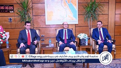رئيس جامعة أسيوط يلتقي مدير مشروع تأهيل المعامل للاعتماد الدولي لبحث سبل تعزيز التعاون المشترك 