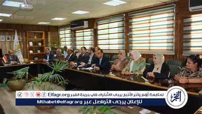 دراسة لإنشاء مؤسسة مجتمع مدني كذراع تنفيذي لفتح آفاق تنموية جديدة بجامعة أسيوط 