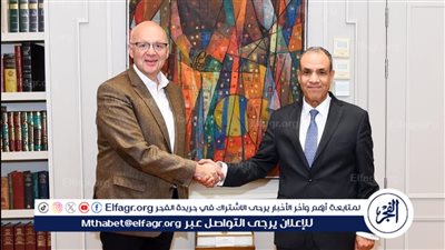 وزير الخارجية يلتقي عضو البرلمان الألماني عن تحالف حزبي الاتحاد الديمقراطي والاشتراكي المسيحيين