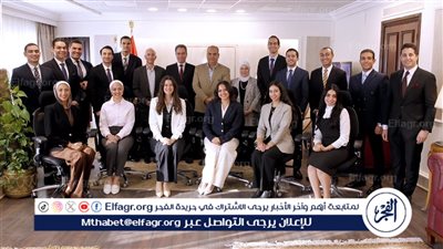 الوفد الثاني من المُلحقين الدبلوماسيين بوزارة الخارجية يزور استديو أحمد زويل بماسبيرو