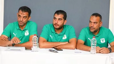 المصري بالأبيض وكايزر شيفز بالذهبي في الكونفيدرالية