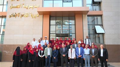 وزيرة التضامن تتفقد مديرية التضامن الاجتماعي بمجمع المصالح للخدمات الذكية بمحافظة الوادي الجديد.. وتطمئن على الخدمات المقدمة للمواطنين