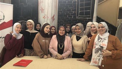 ثقافة الغربية تواصل 