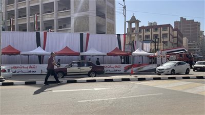 فتح اللجان و بدء عملية التصويت بلجان المرحلة الثانية لانتخابات مجلس النواب فى 13 محافظة مصرية