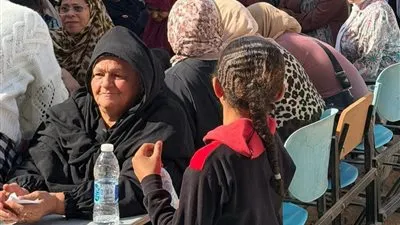 إقبال الناخبين على لجان أبو حماد والقرين بالشرقية للإدلاء بأصواتهم 