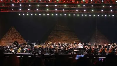 ليلة لا تنسى.. “الألحان الخالدة” تحتفي بروائع الشريعي وهشام نزيه بأداء أوركسترالي مبهر