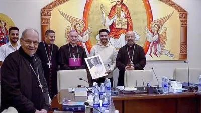 مجلس البطاركة والأساقفة الكاثوليك يُكرّم الشماس مينا فهيم مرتل اللحن القبطي في افتتاح المتحف المصري الكبير