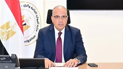  سويلم يستعرض المسودة الأولية للنظام الأساسي واللائحة الداخلية لروابط مستخدمي المياه