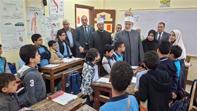 وكيل الأزهر يتابع سير العمل بمنطقة الإسكندرية الأزهرية