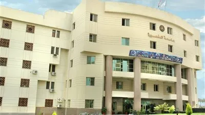 جامعة المنصورة تواصل جهودها في تعزيز الوعي الديني والفكري والرقمي لطلابها بالتعاون مع الأزهر الشريف