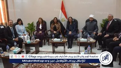 محافظ الغربية يستقبل وفدًا وزاريًا رفيعًا لافتتاح أول مركز خدمي من نوعه في دلتا مصر