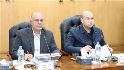 نائب محافظ الجيزة وسكرتير عام المحافظة يتابعان تنفيذ الخطة الاستثمارية وملف تقنين أراضي الدولة