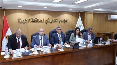 محافظ الجيزة يعلن إطلاق مسابقة دورية لاختيار أفضل الأحياء والمراكز والمدن والوحدات القروية ويستعرض معايير التقييم