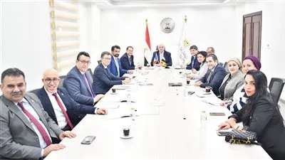 وزير التعليم العالي والسفير الفرنسي يناقشان مستجدات مشروع حرم الجامعة الفرنسية في مصر