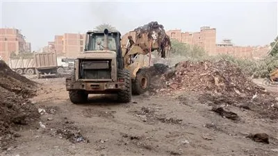 رفع 600 طن مخلفات بشارع عثمان محرم وحملات نظافة بالعروبة والنيل بالطالبية والوراق ومركز أبو النمرس