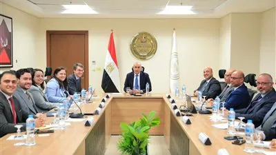  عبد اللطيف: نجحنا في خفض الكثافات الطلابية والقضاء على عجز المعلمين