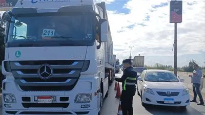 محافظ الدقهلية يتابع حملة للكشف تعاطي المواد المخدرة والمخالفات المرورية بطريق رافد جمصه