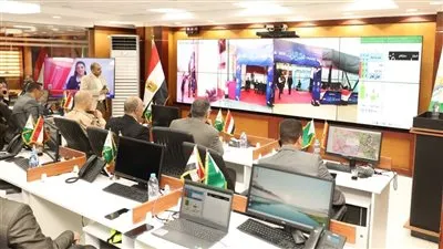 محافظ الجيزة يتابع انتظام فتح اللجان الانتخابية بالدائرة الثامنة 