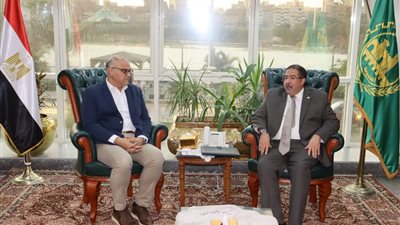 محافظ القليوبية يتابع تنفيذ مبادرة 