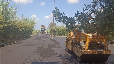 الإسكندرية تنتهي من رصف 3 شوارع وتعيد الشيء لأصله في 5 أخرى ضمن خطة رفع كفاءة الطرق بحي منتزه ثان