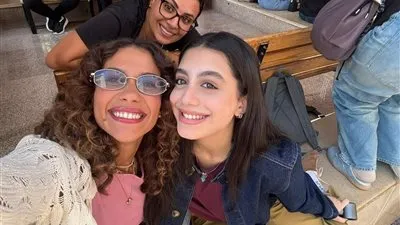 بالصور.. كواليس مسلسل 