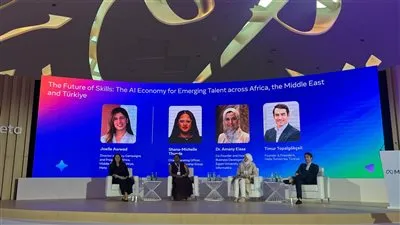 الدكتور أحمد حمد القائم بأعمال رئيس جامعة مصر للمعلوماتية: حريصون على المشاركة في الجهود الدولية لبناء مستقبل الذكاء الاصطناعي ووضع إطار أخلاقي لتقنياته