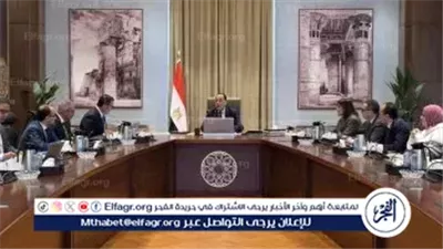 رئيس الوزراء يستعرض خطة تحويل غرب رأس الحكمة إلى مركز سياحي وتنموي عالمي باستثمارات مستدامة