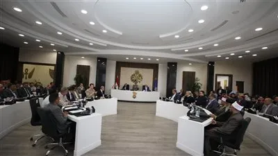  محافظ أسوان: جاهزية كاملة لجولة الإعادة.. والحياد التام للوحدات المحلية واجب وطني لا يقبل الجدل