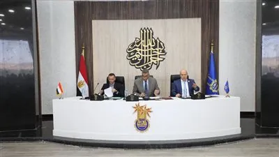 محافظ أسوان: إجراءات رادعة ضد المقصرين.. حملات مكبرة للنظافة وإزالة التعديات وتشديد الرقابة على الأسواق