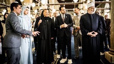 أعضاء لجنة تحكيم جائزة زايد للأخوة الإنسانيَّة يزورون الجامع الأزهر 