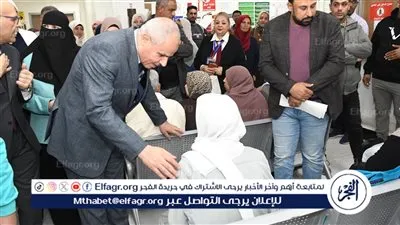 رئيس جامعة قناة السويس يتفقد مراكز طب الأسرة والأورام