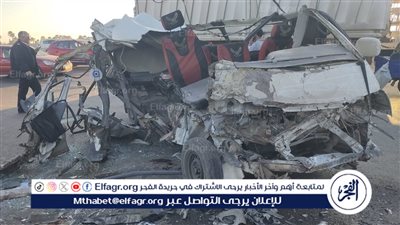 مصرع 4 أشخاص وإصابة 14 آخرين إثر حادث تصادم ميكروباص وأوتوبيس بـ 