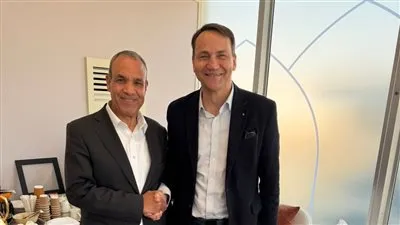 وزير الخارجية يلتقي نائب رئيس الوزراء ووزير خارجية بولندا