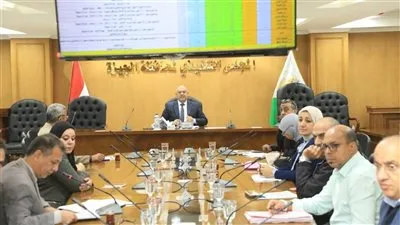 سكرتير عام محافظة الجيزة يتابع ملفات تقنين أراضي الدولة والخطة الاستثمارية