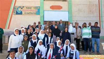 وزير التعليم ومحافظ أسوان يتفقدان 6 مدارس بإدارة إدفو لمتابعة انتظام العملية التعليمية