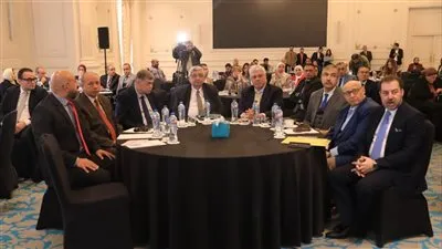 رئيس جامعة المنصورة يشهد إطلاق برنامج «رعاية» لتدريب الأطباء على تشخيص وعلاج الأمراض النادرة لدى الأطفال