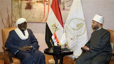  وزير الأوقاف يلتقي مفتي تشاد على هامش مؤتمر الإفتاء الدولي