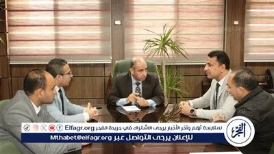 نائب رئيس جامعة أسيوط يعقد اجتماعا مع مسئولى حياة كريمة بالمحافظة لدعم القرى الأكثر احتياجا 