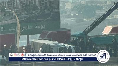 إصابة شخص إثر انقلاب سيارة ربع نقل بصندوق بأوسطى المنيا