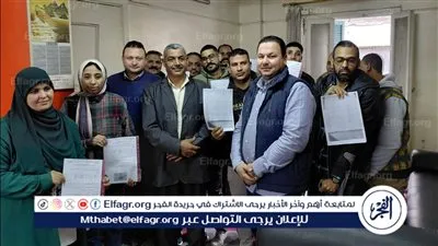 تسليم 14 عقد عمل لذوي الهمم ببني سويف.. وجبران يهنئهم عبر تطبيق زووم