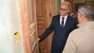 جولة لرئيس قطاع الفنون التشكيلية بمتحف بيت الأمة تمهيدًا لإعادة افتتاحه