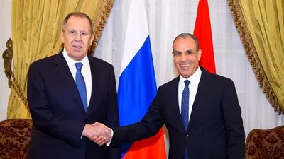 مشاورات سياسية بين وزيري الخارجية المصري والروسي بالقاهرة