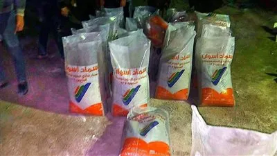 محافظة الجيزة تضبط منشأة غير مرخصة لغش وتقليد الأسمدة الزراعية بمركز الصف